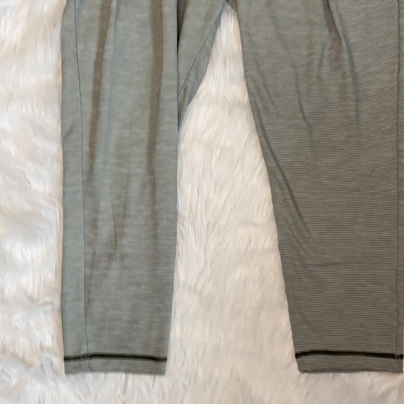 Zella Nordstrom Comfy Lounge Cropped Olive Green Stripped Soft Legging Pants - Picture 3 of 7